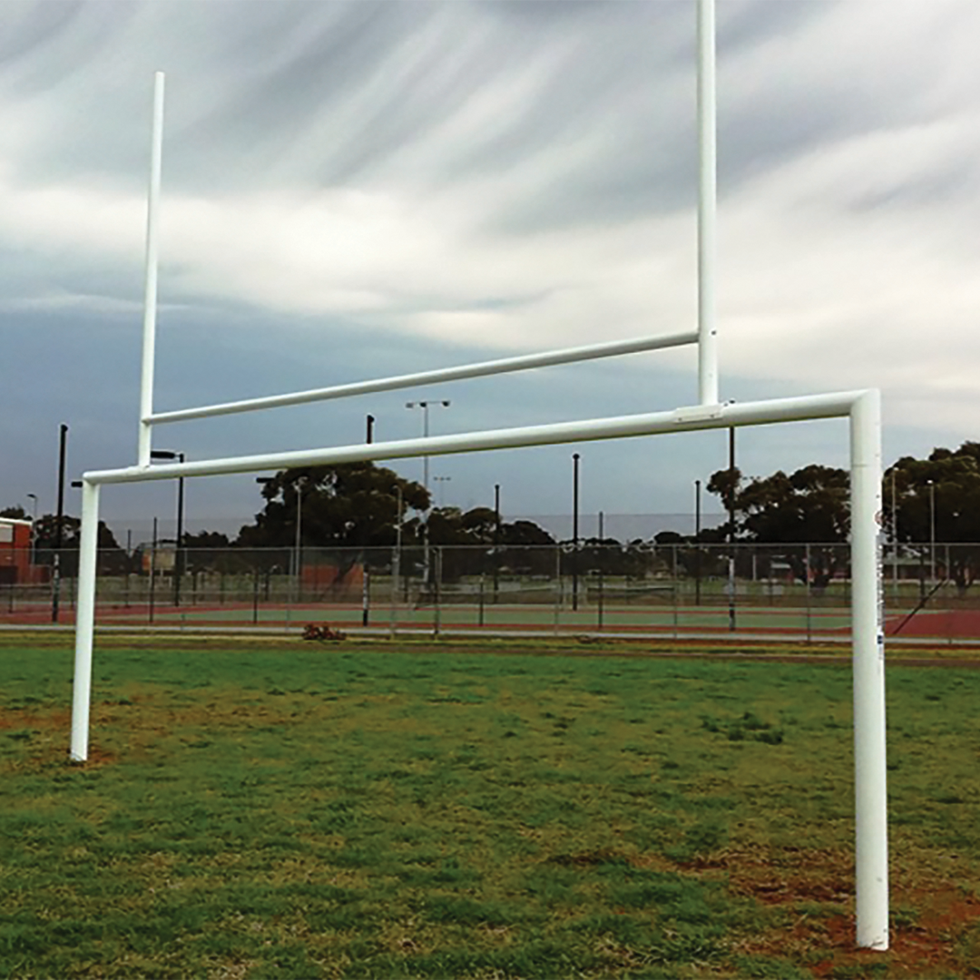 Moving Goal Posts Rugby Soccer/Rugby Combination Goal - Victor Sports